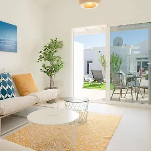  Apartment Luxurious A2 In A Quiet Complex With Pool 100m From The Sea Spain